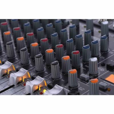 Xenyx QX1222USB 16 Kanallı USB Deck Mikser - 4