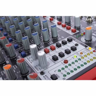 Xenyx UFX1204 12 Kanallı Deck Mikser - 8