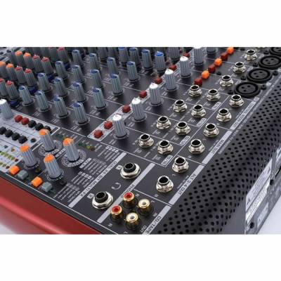 Xenyx UFX1604 16 Kanal Deck Mikser