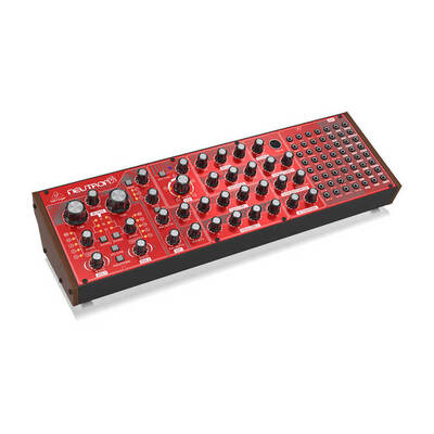 NEUTRON Yarı Modüler Synthesizer