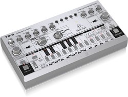 TD3-SR Analog Synthesizer (Gümüş) - 2