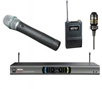 MR-823 El ve Yaka Tipi Telsiz Mikrofon