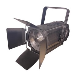 REDJET - STUDIO FRESNEL 300