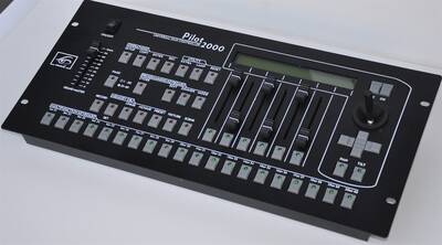 MAD PILOT 2000 - 1